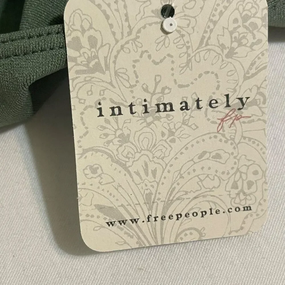 Free People Intimately Scoop Neck Crop Tank M/L Army Green Seamless NWT USA